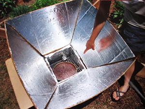 Baking a chocolate cake in the solar oven