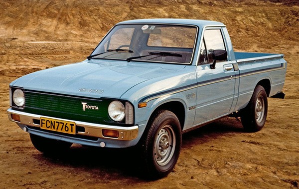 Top 10 Vehicles For Your Emp Survival Ask A Prepper 6 Toyota Hilux N30