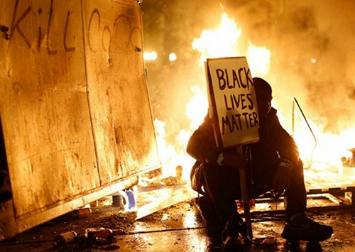 blm rioter