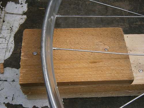 bike wheel frame for solar stove