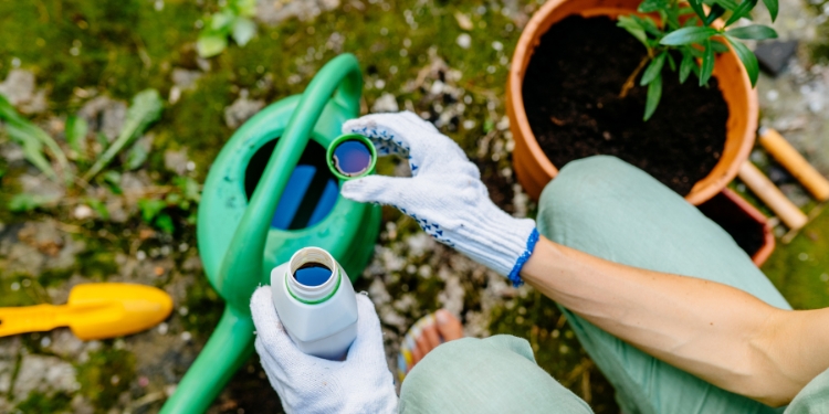 30 Survival Uses for Wood Ashes You Never Thought of