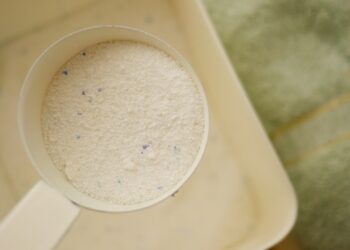 How to make laundry detergent at home