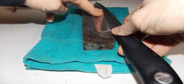 Sharpen Knife as Sharp as the Devil Himself