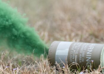 smoke grenade how to make