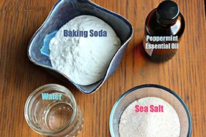 How-To-Make-Toothpaste-1