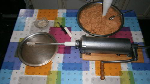 5 How to Make And Can Vienna Sausage