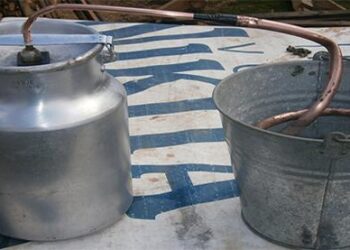 How to Make Your Own Distiller at Home To Filter And Desalinate Water