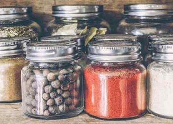 10 Potent Foods That Kill Pain Fast