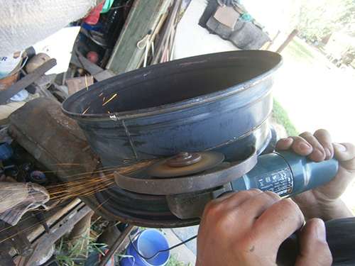 How to Make Your Own Wood Stove from Two Tire Rims 8