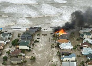 8 Critical Items That Have Disappeared in the Immediate Aftermath of Hurricane Harvey