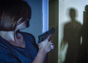 When Is It Okay to Open Fire on Intruders pic