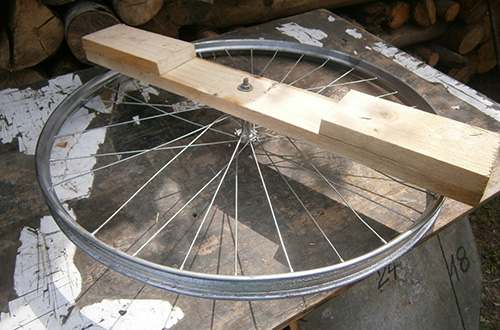 bike wheel frame for solar stove