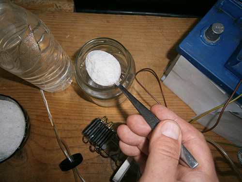 filling the jar for the hydrogen generator