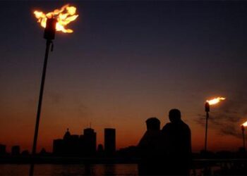 7 Terrifying Realities Of Long-Term Blackouts (That Americans Never Consider)