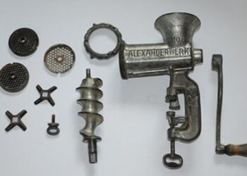 25 Powerless Appliances for Your Homestead Kitchen