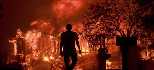 8 Items You Need To Bring if You Need To Leave In 10 Minutes