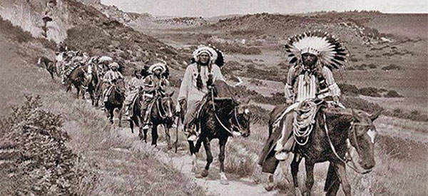 6 Things Native Americans Carried With Them To Survive In The Wild