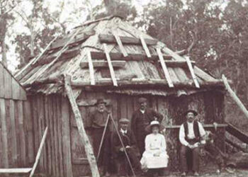 4 Shocking Survival Lessons From The Australian Pioneers
