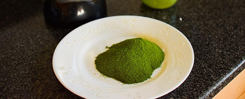 How to make moringa powder