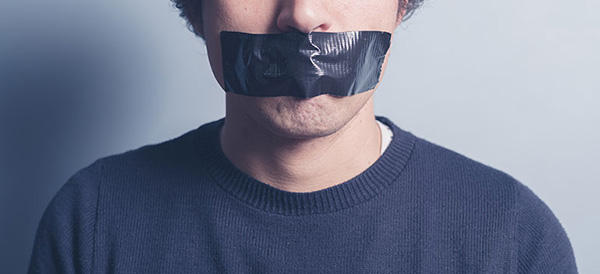 The Collapse of Journalism and the End of Free Speech in America