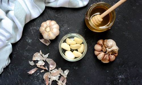 Homemade Fermented Honey Garlic