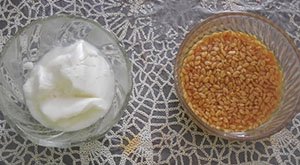 How to Make a Natural Remedy for Food Poisoning Fenugreek-and-yoghurt-