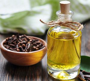 Clove Oil - $0 Alternatives to Pain Meds1