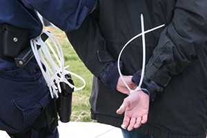 15 Survival Uses for Zip Ties