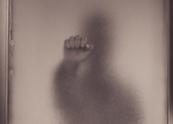 How to Deal with Neighbors and Friends Who Come Begging for Food at Your Door in a Crisis