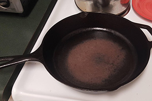 10 Cast Iron Cooking Mistakes You Need to Stop Making Right Now