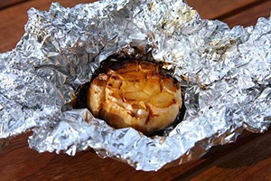 What Happens if You Smoke Garlic Cloves
