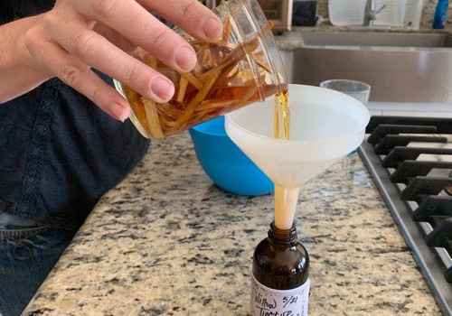 How to Make A Willow Tincture