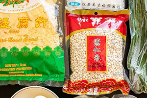 10 Long-Lasting Foods From The Chinese Store