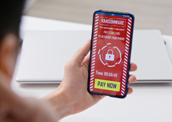 11 Hacker Tips To Keep Your Phone From Tracking You