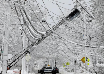 10 Things You Should Never Do When The Power Goes Out