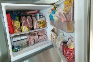 If You Have Been Storing Meat This Way, Stop Doing It Immediately