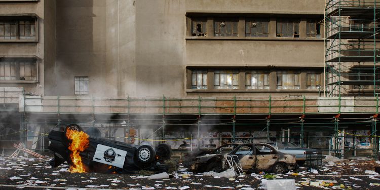 5 Most Common Crimes During A Societal Breakdown