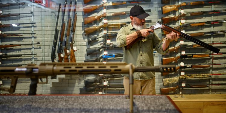 Read This Before Buying a Gun