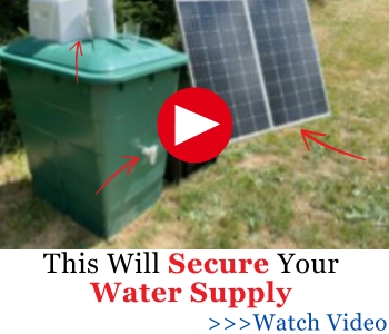 banner with water device