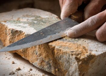 how to sharpen a knife without a knife sharpener