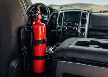car fire extinguisher
